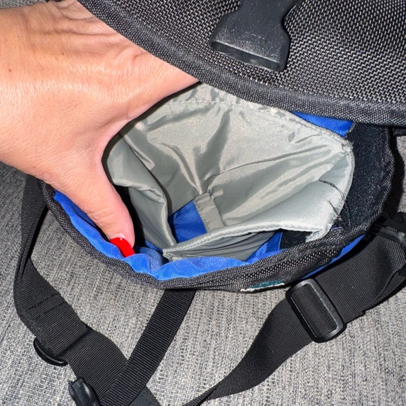 Camera Bag - Picture 7 of 8